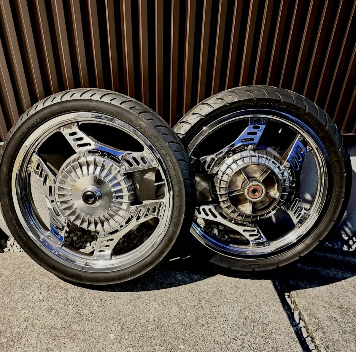 Yahoo!オークション -「cbx400f 2型 ホイール」の落札相場・落札価格