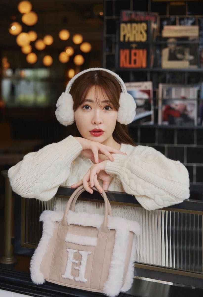 新品】herlipto Cozy Winter Tote Bag ecru 人気完売品｜Yahoo!フリマ