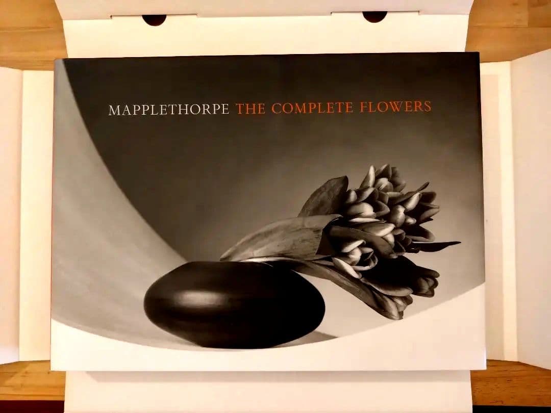 大値下【極品】Mapplethorpe The Complete Flowers mappel.webp?v=1723839149&width=400