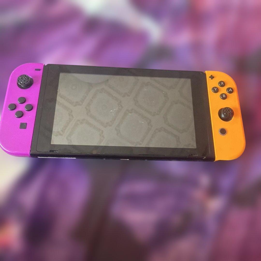 Nintendo Switch 本体 紫とオレンジの Nintendo Switch 本体 オレンジと紫のジョイコン Nintendo Switch Joy