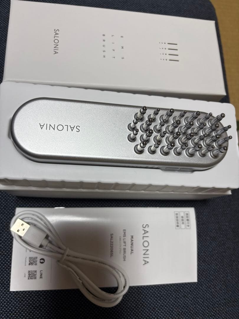 値下げします！SALONIA サロニア EMS リフトブラシ 電気ブラシ 美顔器 Amazon.co.jp: SALONIA サロニア EMS リフトブラシ 電気ブラシ 美顔器