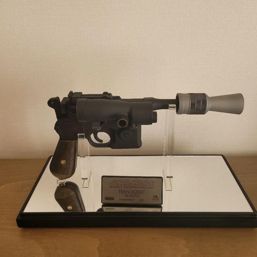 スター・ウォーズ ハン・ソロ ブラスター 限定版 スター・ウォーズ」のハン・ソロ用ブラスター、オークションに - CNET