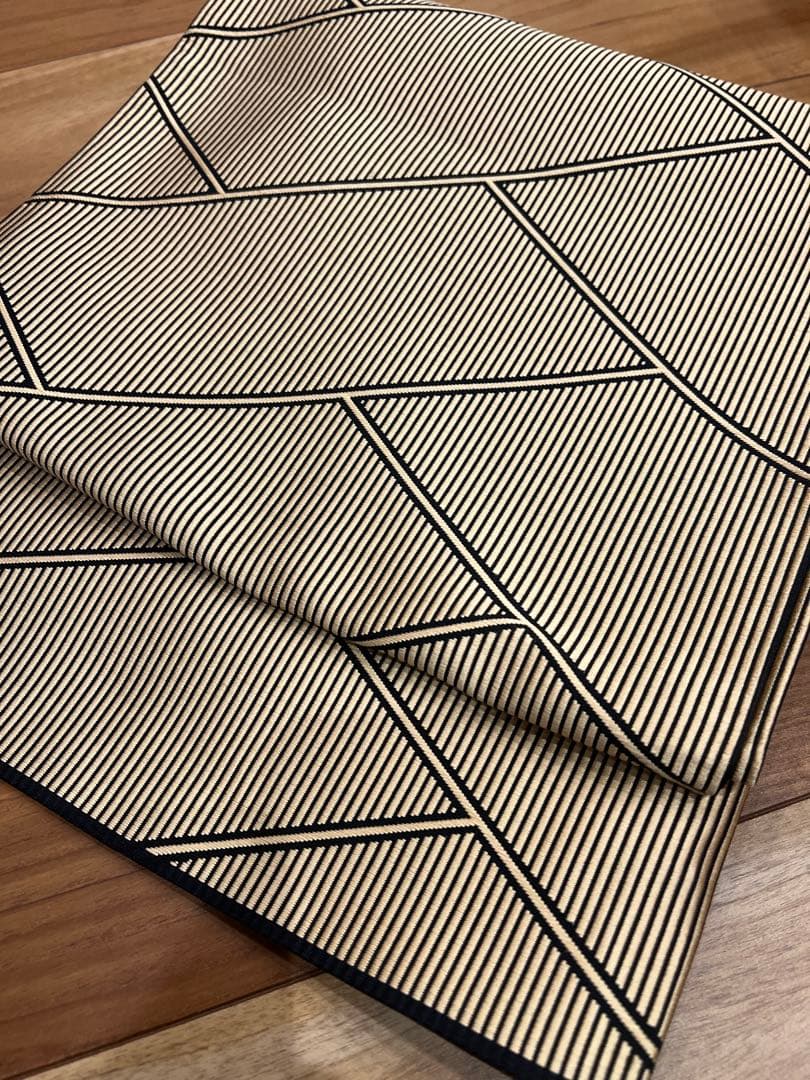 全通　袋帯　博多　筑前　黒×ゴールド　中古美品 28日迄！” 【如月の在庫処分】 【はかた匠工芸】 本場筑前博多織 特選